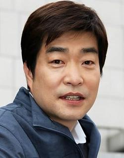 Son Hyun Joo image
