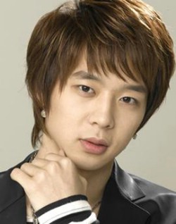 Watch Micky Yoochun's dramas and movies online